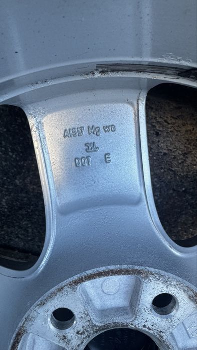 Фолцваген тигуан джанти 17'' 5х112 със зимни гуми