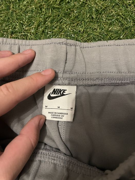 pantaloni lungi nike tech