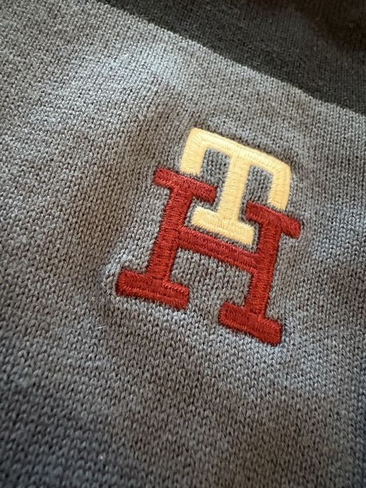 Bluza / pulover primavara Tommy Hilfiger 4-5 ani