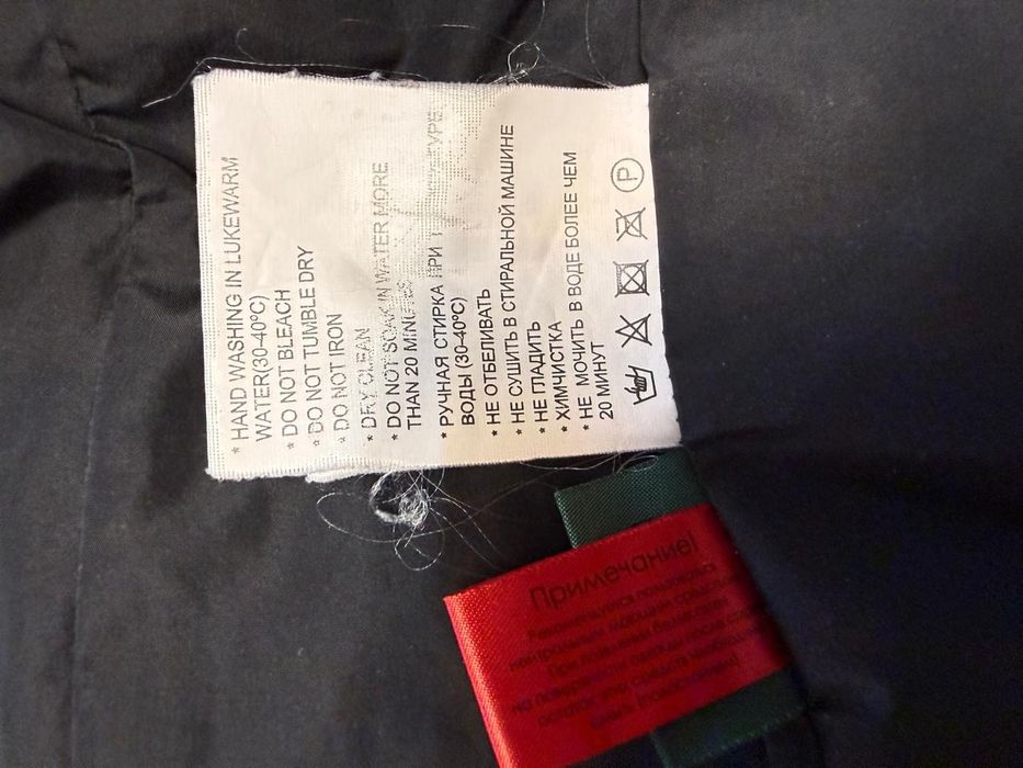 Продам куртку для девочки