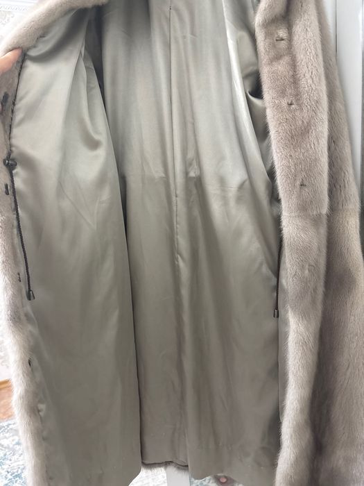 Шуба 370 тысяч новая