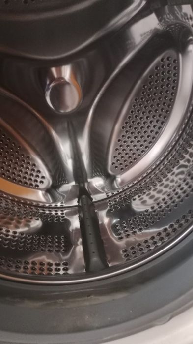 Продаётся стиральная машина LG