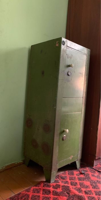 Сейф продаётся, советский прочный