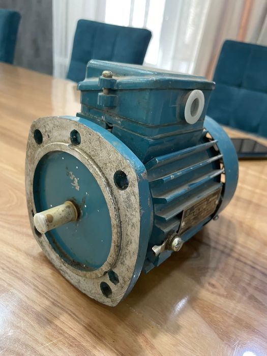 Асинхронный мотор, новый