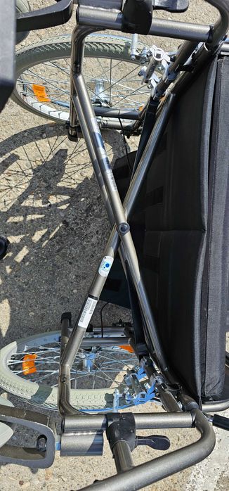 Carucior cu roti de dimensiuni  speciale Bischoff & Bischoff Econ XXL