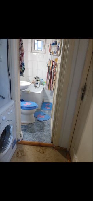 Apartament 2 camere semidecomandat