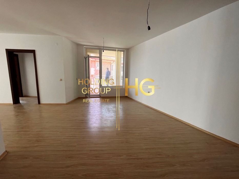 Продава се Тристаен апартамент в Бяла - 231 кв.м за 455 €/кв.м - Снимка #4