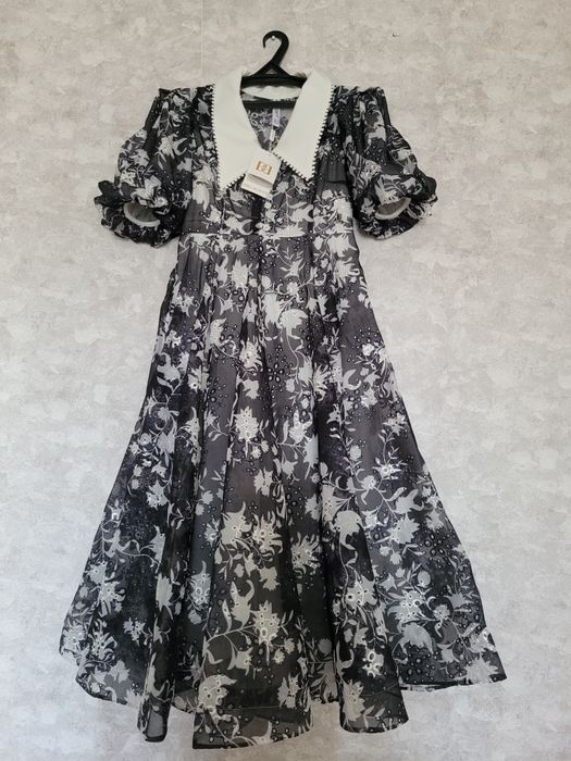 Новое вечерняя платье