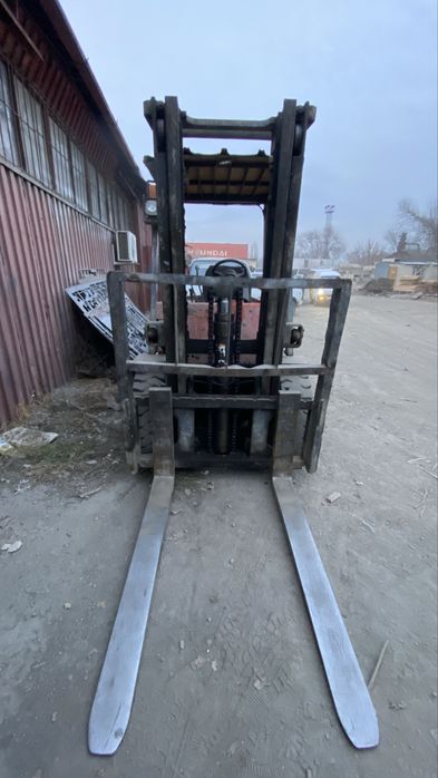 Вилочный погрузчик КАРА