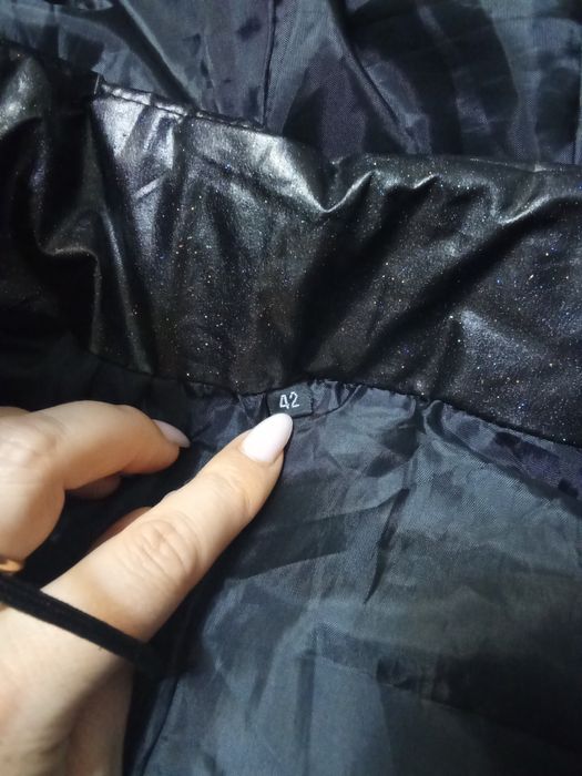 Продам жилетку для девочки