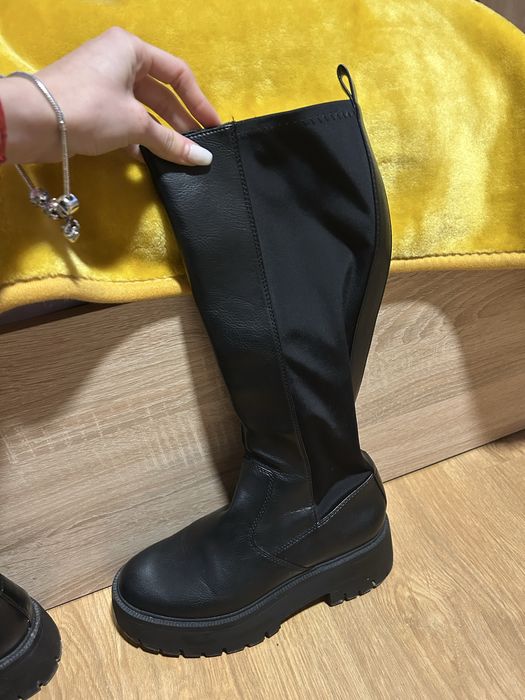 Нови дамски ботуши