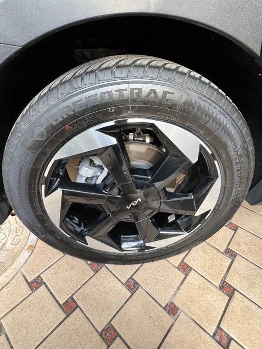 Kia Sorento 3.5 Full 2024 yil 31000 probeg