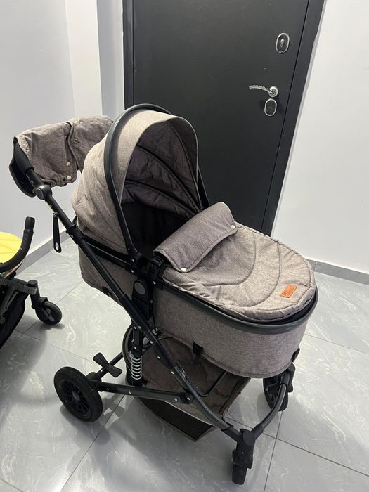 Продам коляску детскую.