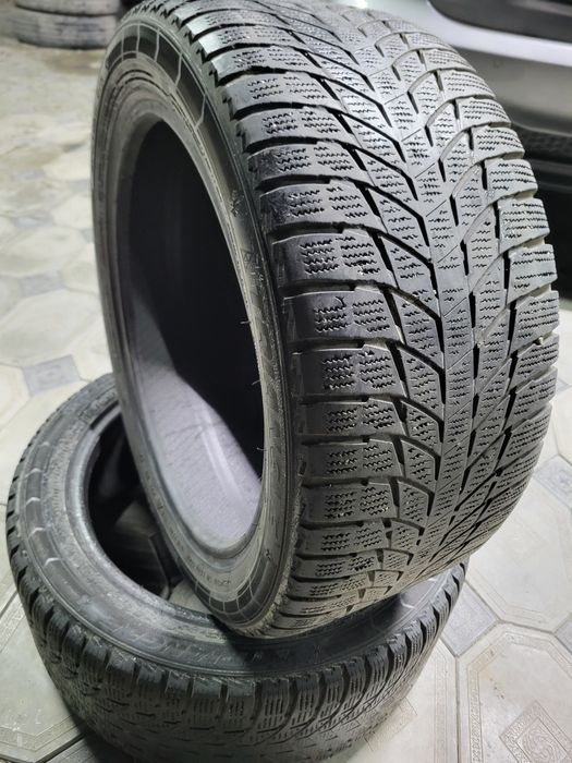 Зимние резины в пере  TRIANGLE  235/45/17 в хорошом состояние
