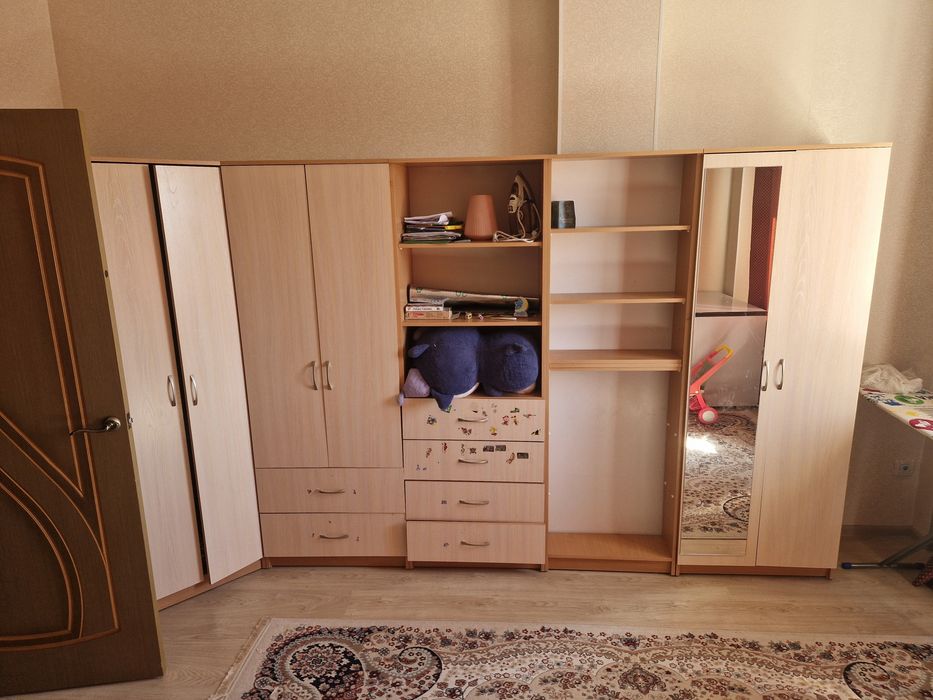 Продам шкаф из детской