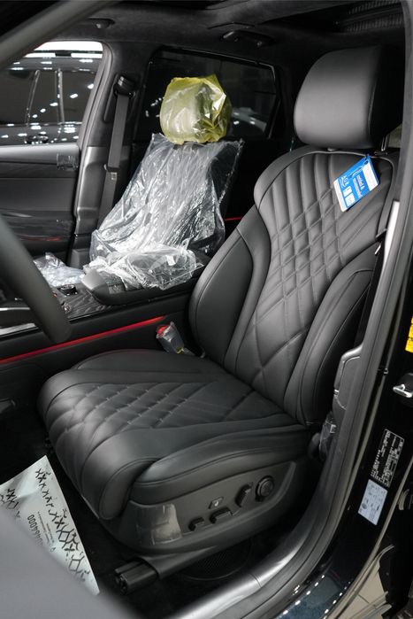 Genesis GV80 2025
