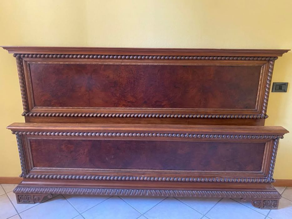 Dormiror  italian llemn de nuc