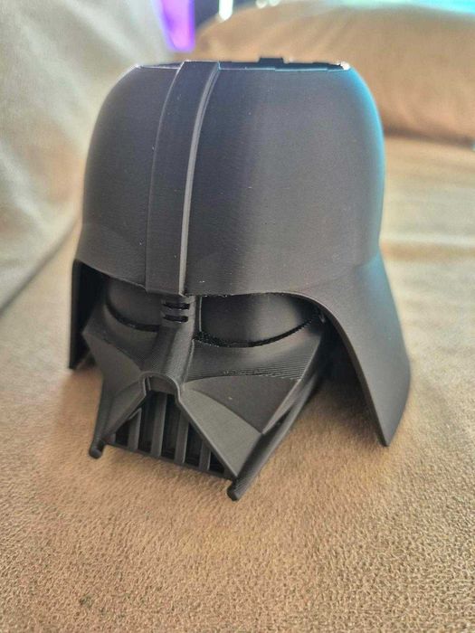 Suport creioane Darth Vader – print 3D