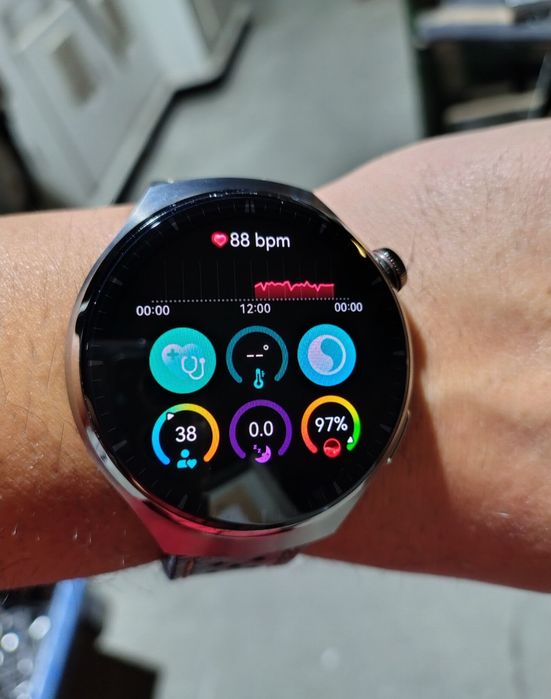 Huawei Watch 4 Pro 48 mm cu E-sim