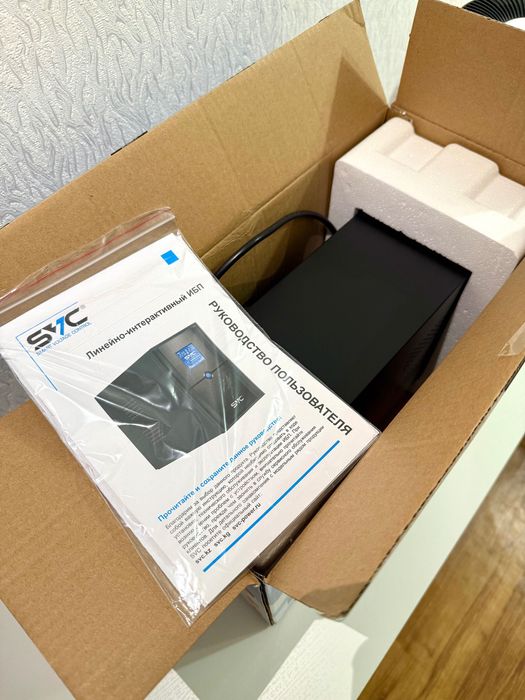 Продам ИБП SVC - V1500