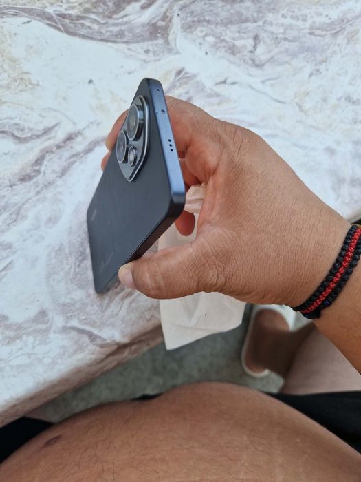 Vând honor 400 512 gb