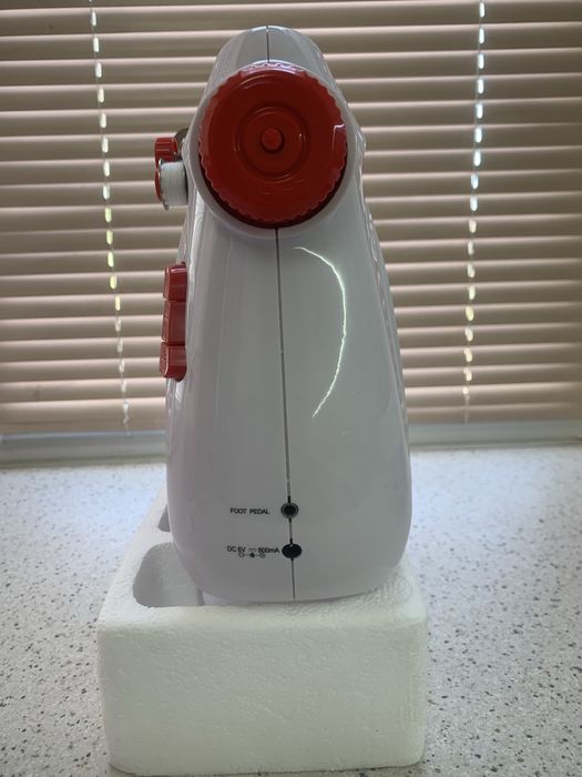 Швейная машинка