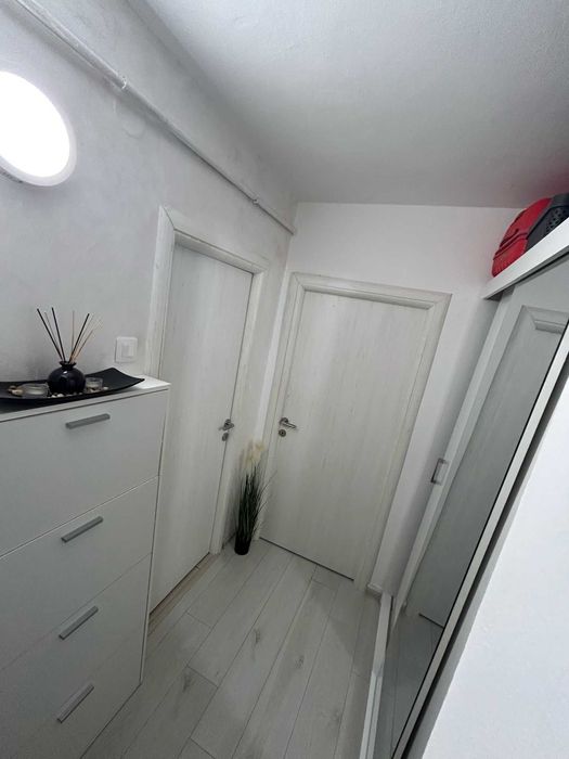 Inchiriez  Garsoniera