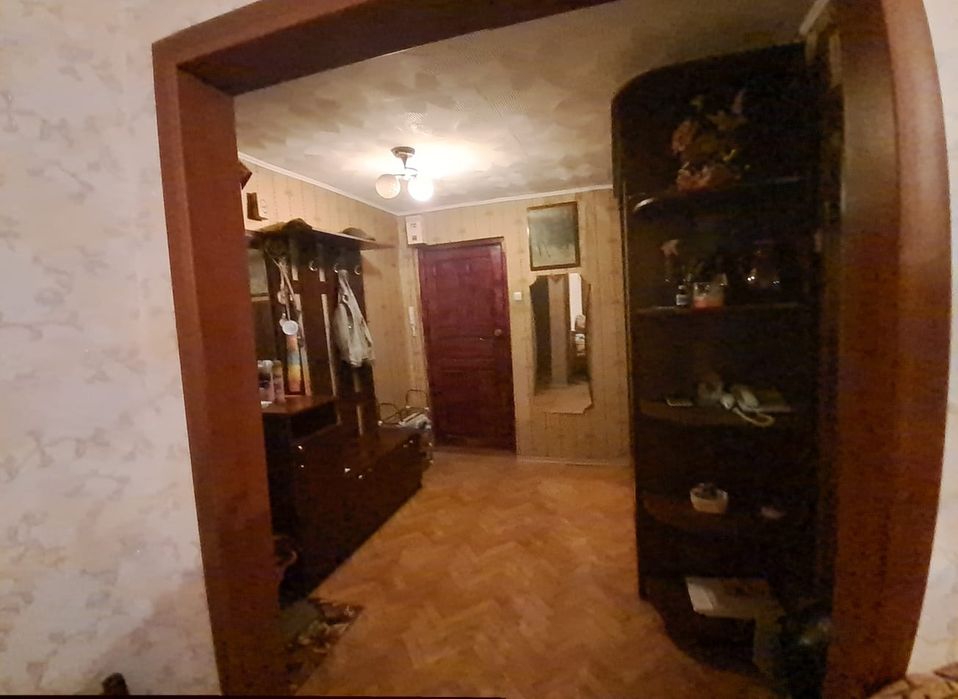 Пррдам 2 комнатную квартиру
