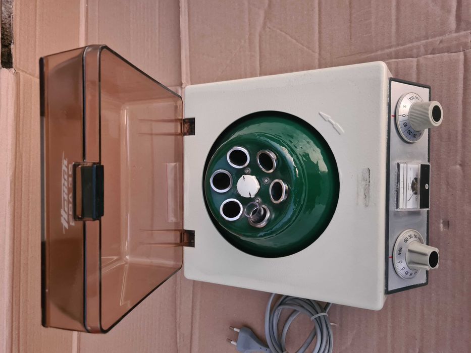 Centrifugă medicală Hettich EBA 3 S