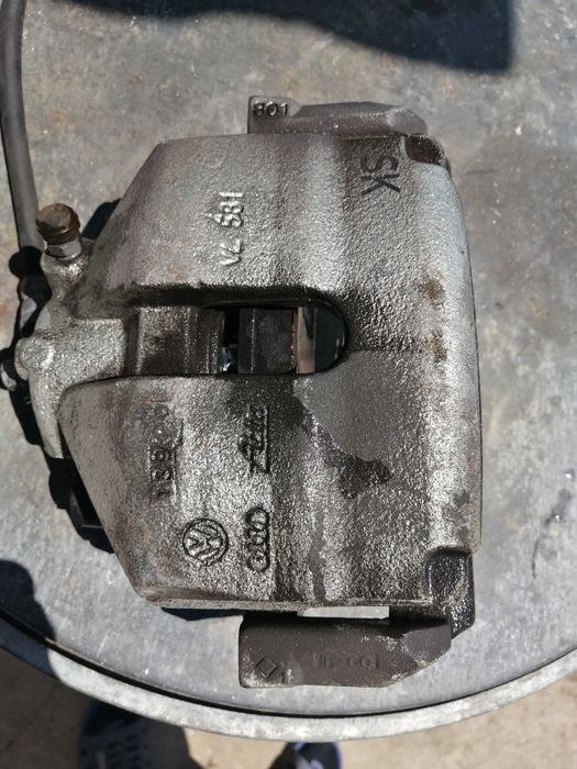 Etrier frână fata passat b6