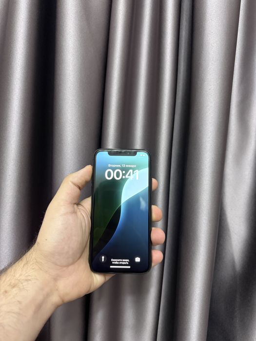 Продам телефон Iphone XR 128GB