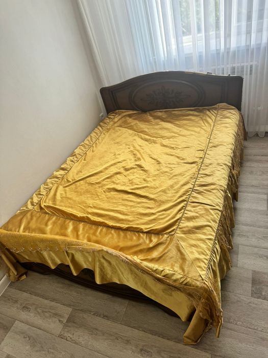 Продам спальный кроват