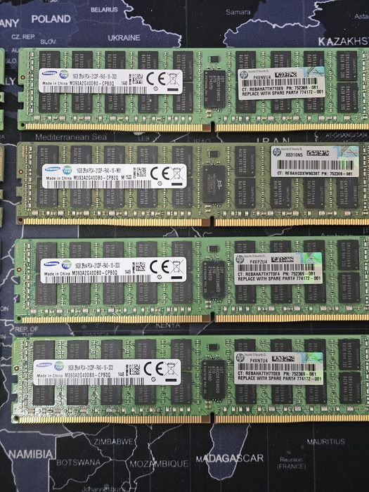 Kit 128GB RAM Samsung DDR4 ECC Registered Server