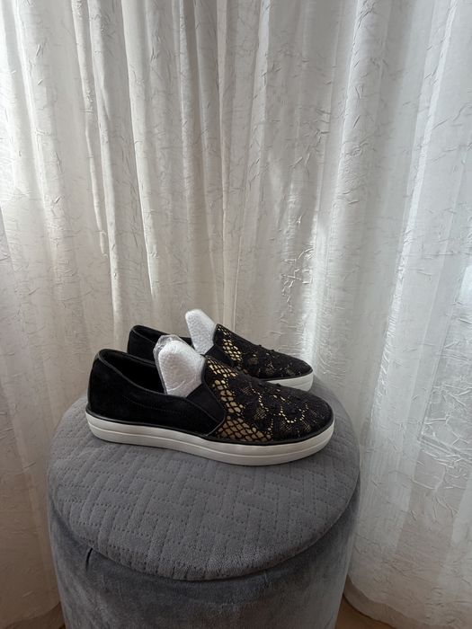 Pantofi originali Burberry 37