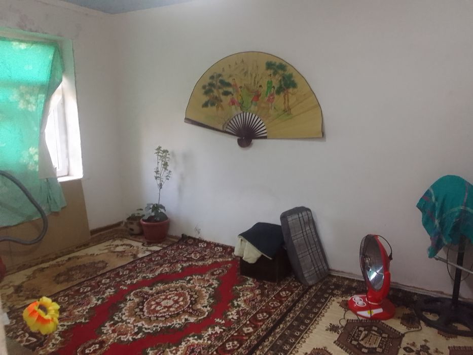 Продаётся однокомнатная квартира с огородом