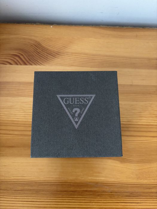 Часовник GUESS Dual time  w0788g2