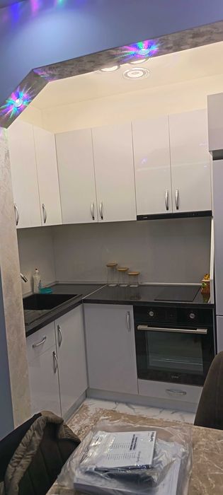 Апартамент Обзаведен