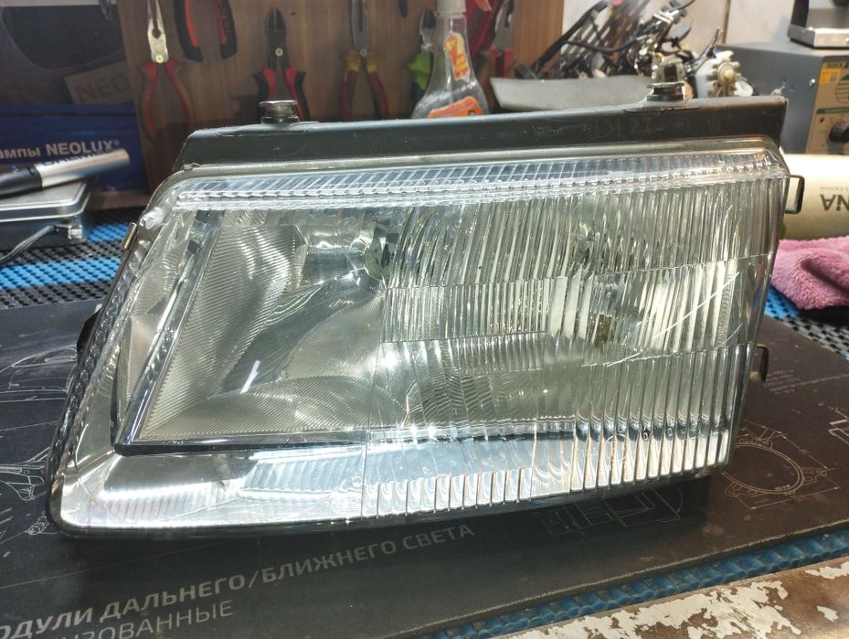 Фара пасат B5 оригинал