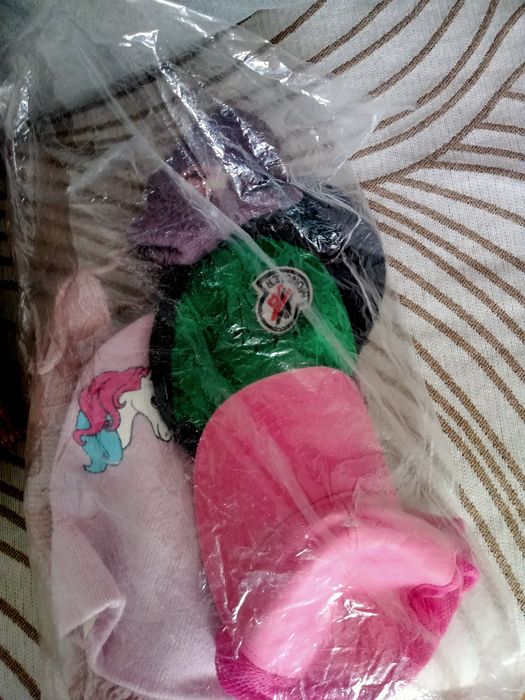 Срочно отдам даром вещи детские