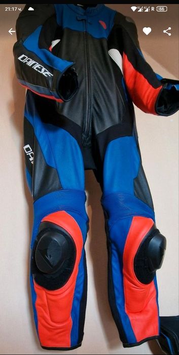 Мото екип Dainese