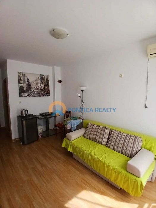 Изгодно, уютно студио в голям комплекс в близост до Слънчев бряг