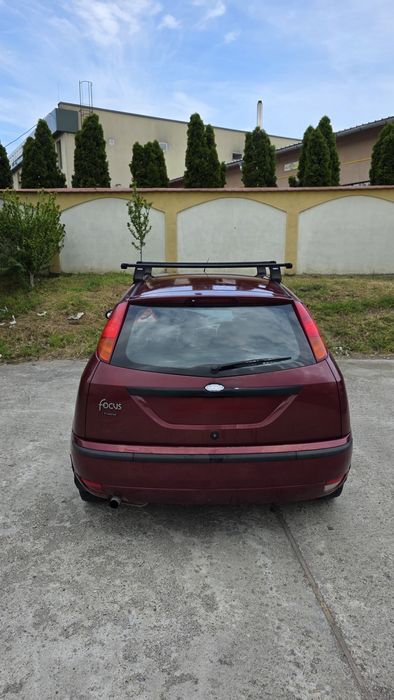 Ford focus 1.6 benzină 2002