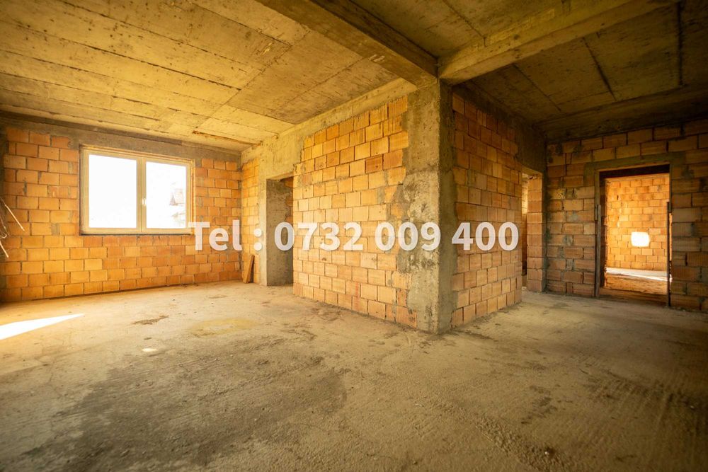 Casă la roșu P+M, 219 mp + Anexă, Teren 475 mp, Deschidere 40m, Hălchiu