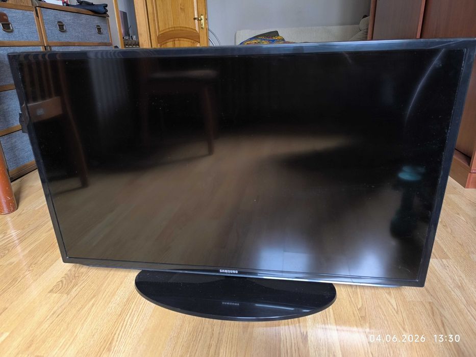 Телевизор Samsung UE40EH5037