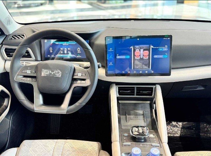 BYD yuan up smart driver