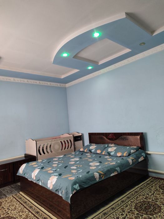 Hovli uy kvartira ga almashiladi kotta hovli 6 sotix yandi qurilgan