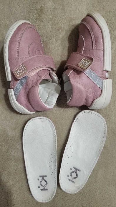 Детски обувки Колев и Колев