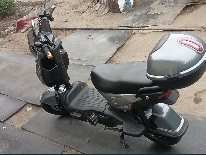 Продам элекрто скутер