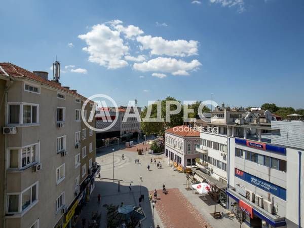 Дава се под наем Двустаен апартамент в Варна, Център - 45 кв.м за 612 € - Снимка #7