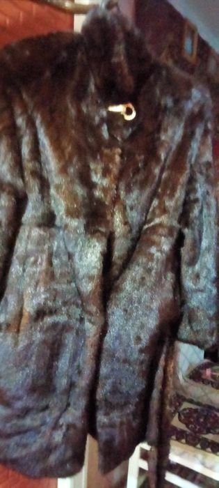 Продам норковую шубу